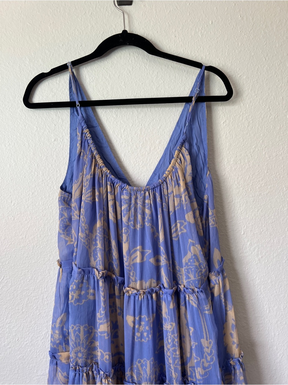 Free People Julianna Maxi Dress Bluebell Combo Floral Sleeveless Flowy Resort. - Picture 7 of 9